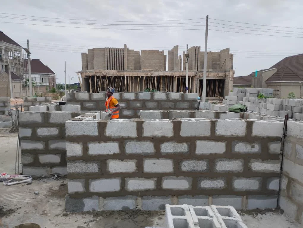 Block Setting on Oversite Concrete (German Floor) - Image 4